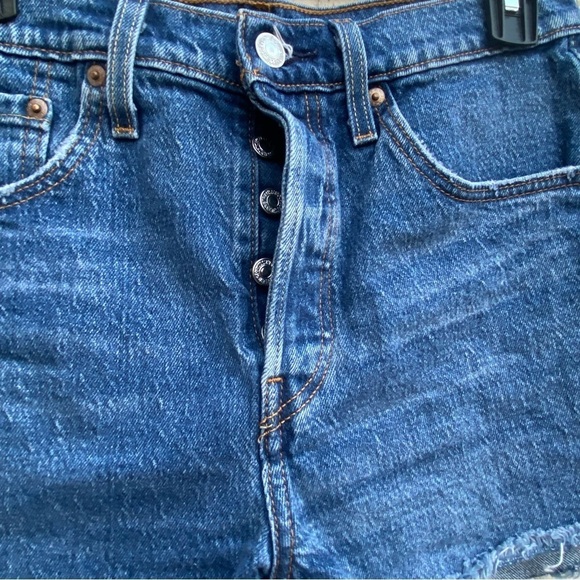 Levi’s 501 Button Fly Distressed High Rise Denim - Picture 3 of 7